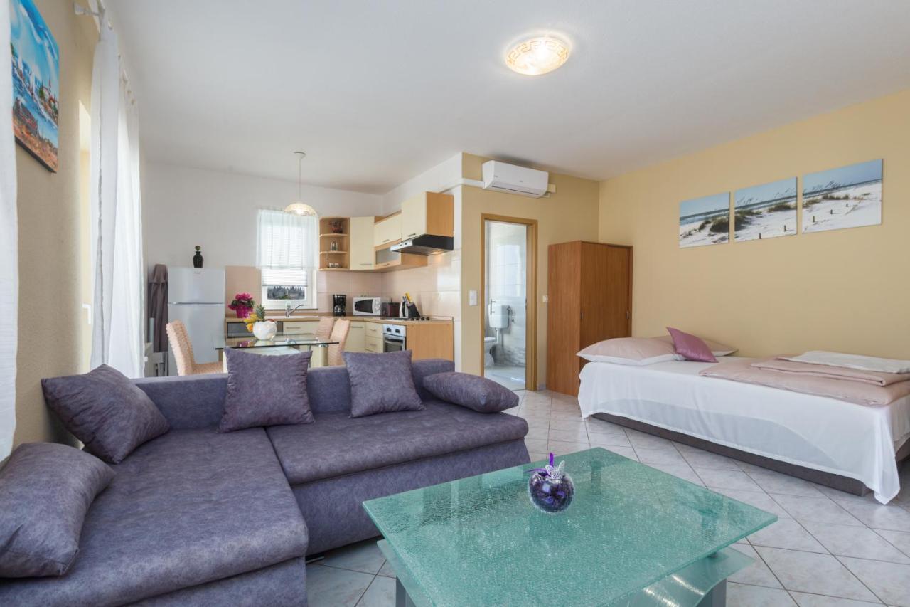 App Ruzica Finida Apartment Umag Exterior foto