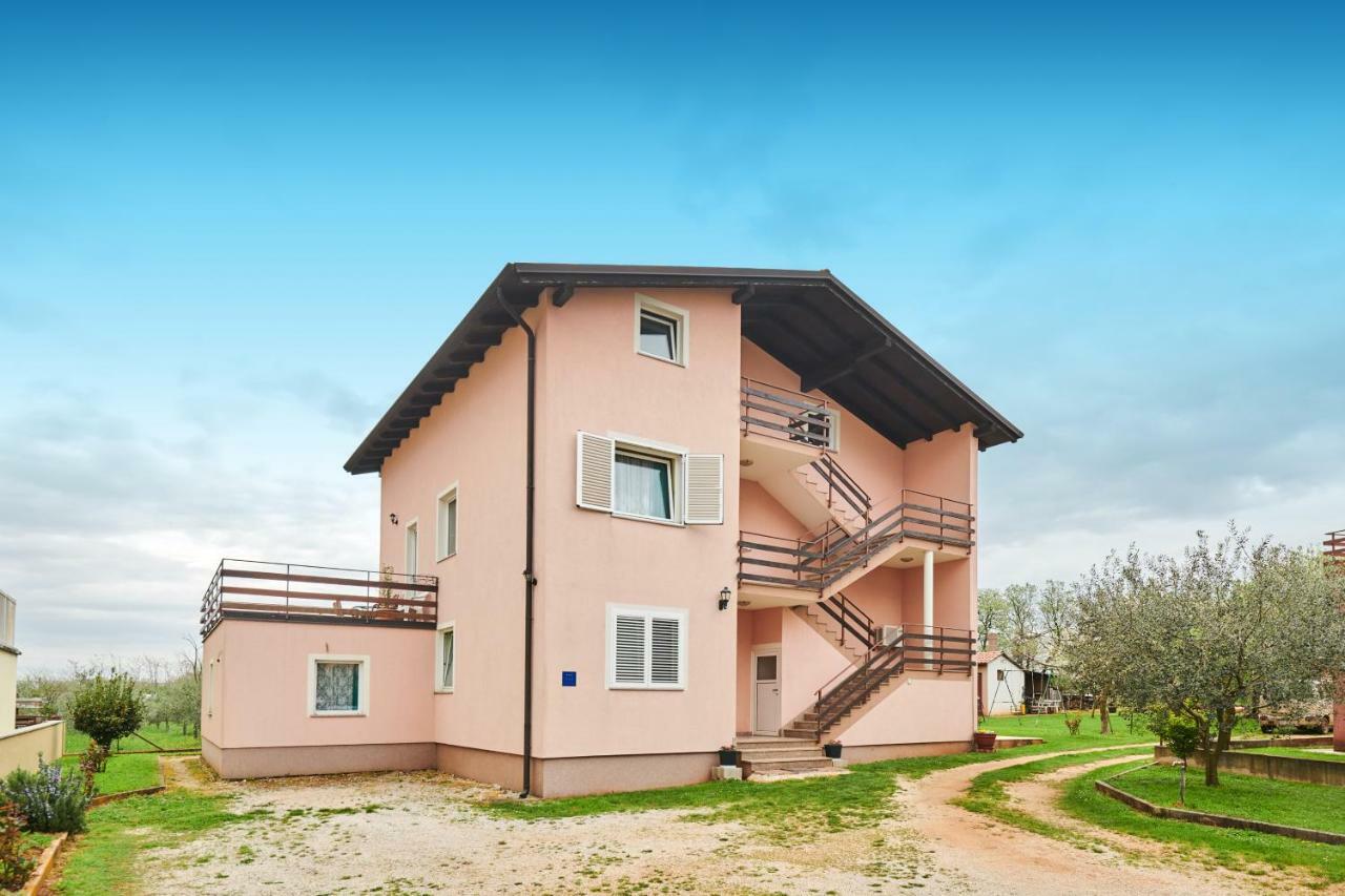 App Ruzica Finida Apartment Umag Exterior foto